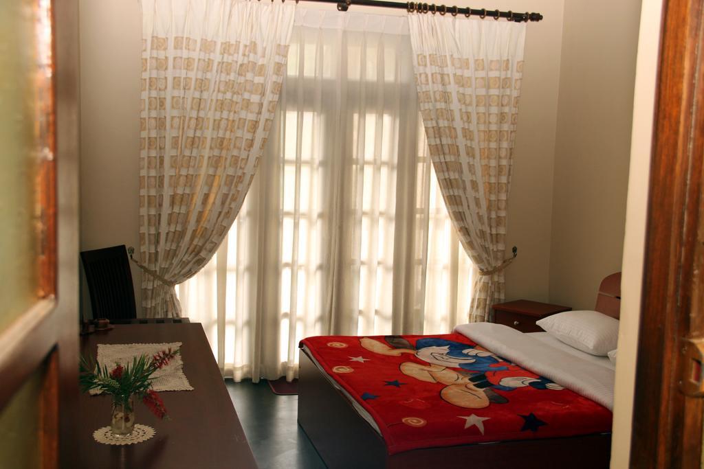 Perera Homestay ヌワラ・エリヤ エクステリア 写真