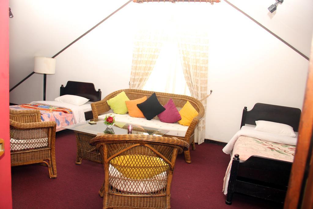 Perera Homestay ヌワラ・エリヤ エクステリア 写真